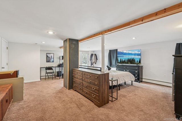 252 East Drive, Walden, NY 12586