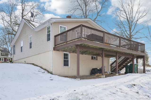 252 East Drive, Walden, NY 12586