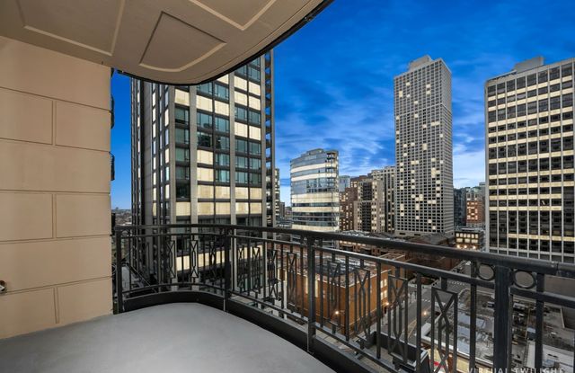 10 E Delaware Place 14A, Chicago, IL 60611