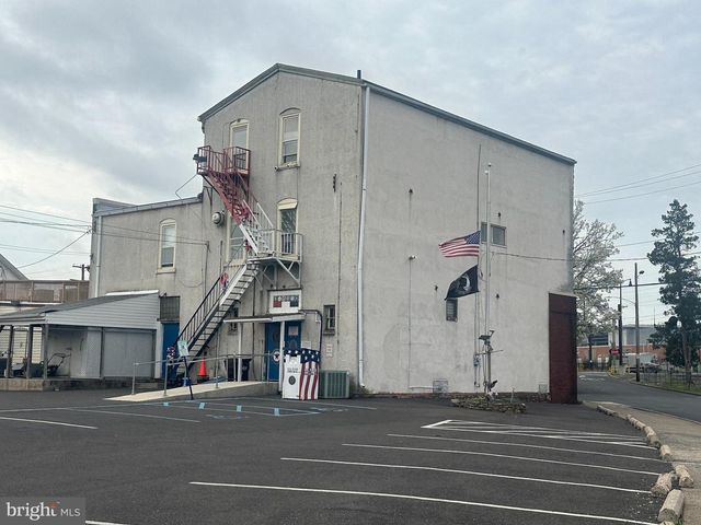 43 W 2ND ST, Lansdale, PA 19446