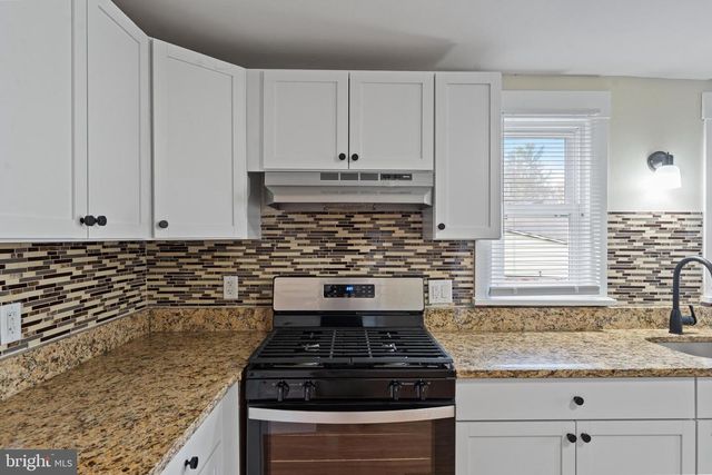 961 MAIN ST, Sewell, NJ 08080
