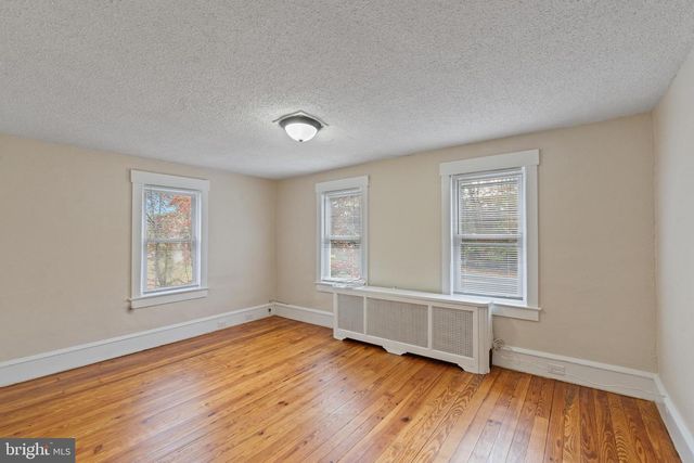 961 MAIN ST, Sewell, NJ 08080