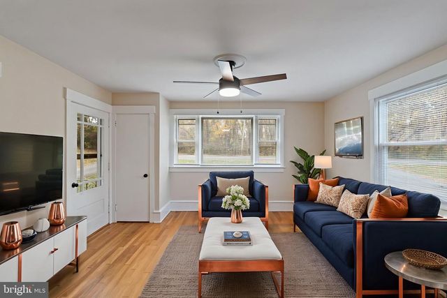 961 MAIN ST, Sewell, NJ 08080