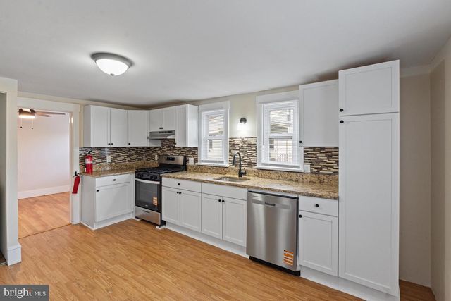 961 MAIN ST, Sewell, NJ 08080