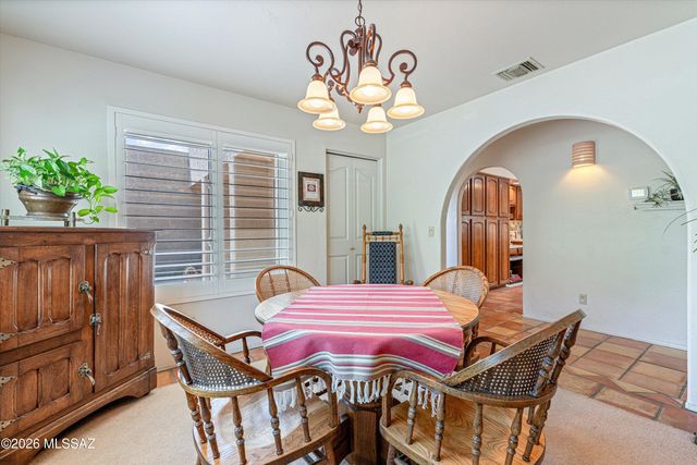 721 E Linda Vista Boulevard, Oro Valley, AZ 85704