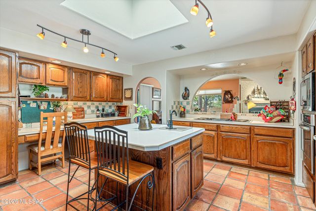 721 E Linda Vista Boulevard, Oro Valley, AZ 85704
