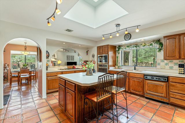 721 E Linda Vista Boulevard, Oro Valley, AZ 85704
