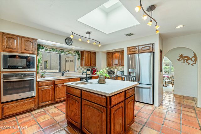 721 E Linda Vista Boulevard, Oro Valley, AZ 85704
