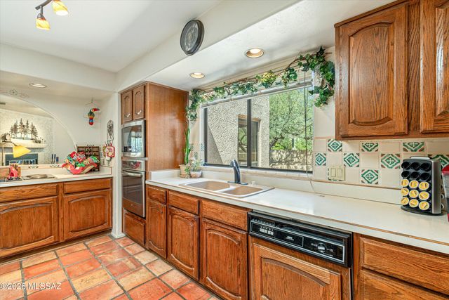 721 E Linda Vista Boulevard, Oro Valley, AZ 85704