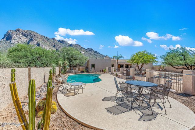 721 E Linda Vista Boulevard, Oro Valley, AZ 85704