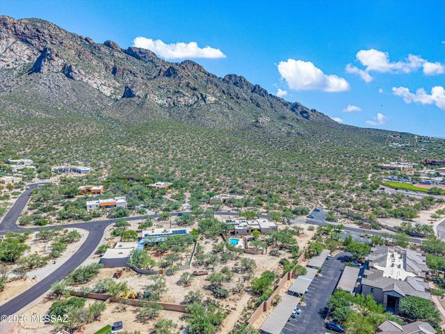 721 E Linda Vista Boulevard, Oro Valley, AZ 85704
