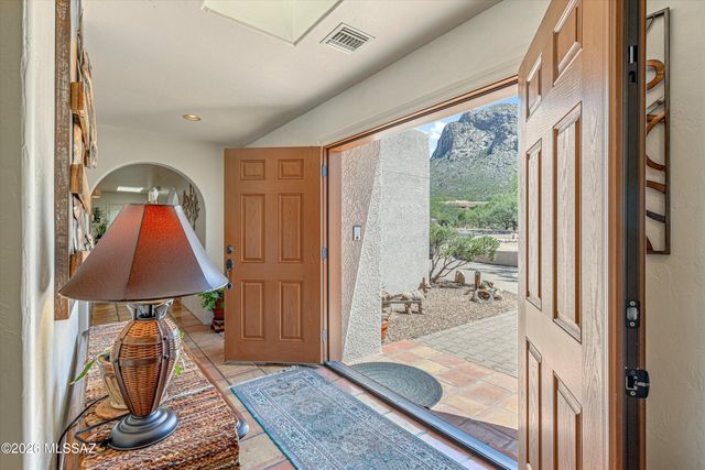 721 E Linda Vista Boulevard, Oro Valley, AZ 85704
