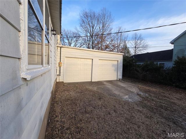 712 N Main Street, Marissa, IL 62257