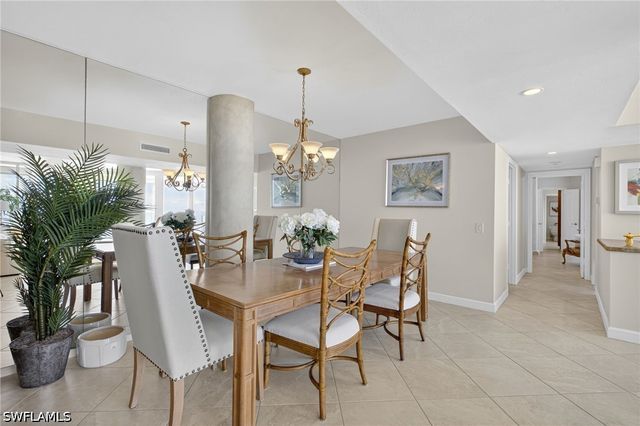 4041 Gulf Shore BLVD N 1807, Naples, FL 34103