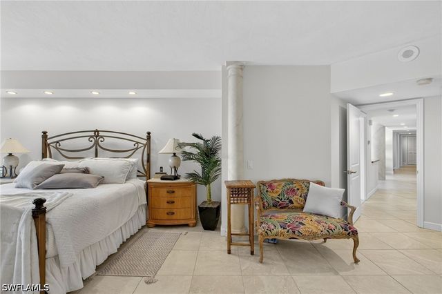 4041 Gulf Shore BLVD N 1807, Naples, FL 34103