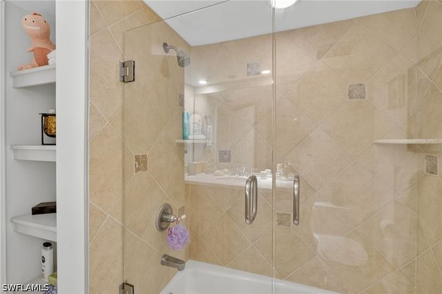 4041 Gulf Shore BLVD N 1807, Naples, FL 34103