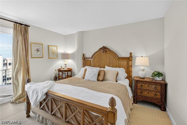 4041 Gulf Shore BLVD N 1807, Naples, FL 34103