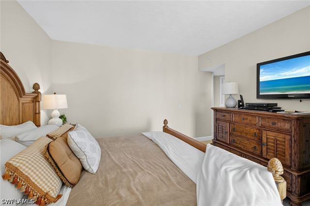 4041 Gulf Shore BLVD N 1807, Naples, FL 34103