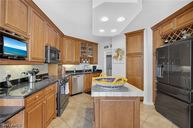 4041 Gulf Shore BLVD N 1807, Naples, FL 34103