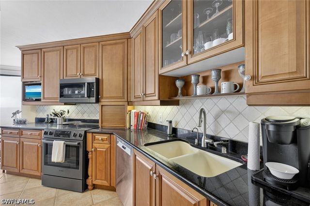 4041 Gulf Shore BLVD N 1807, Naples, FL 34103