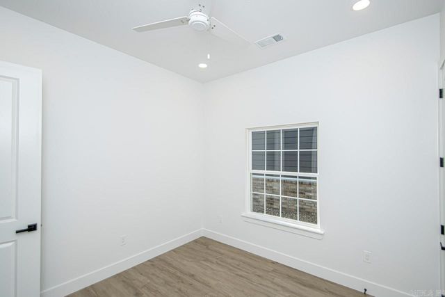 400 Gardens Lane, North Little Rock, AR 72114