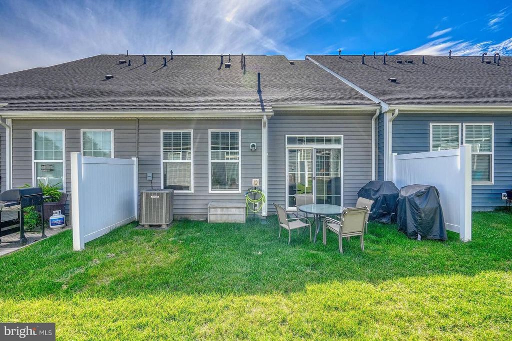 13504 GOLDENEYE CIR, Clarksburg, MD 20871