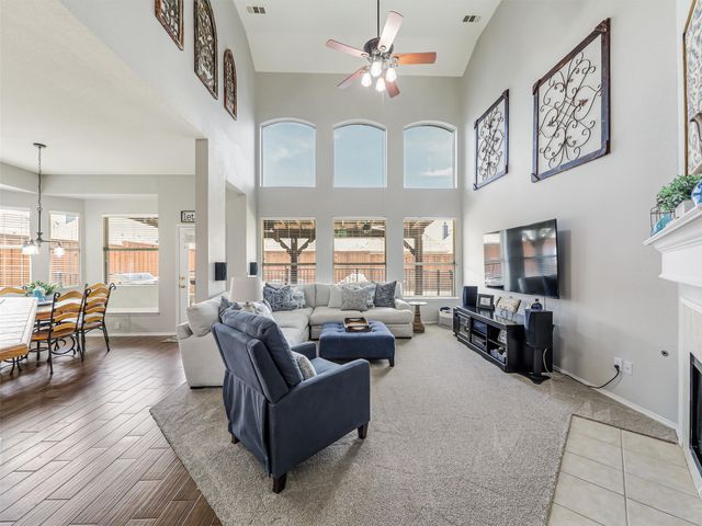 8653 Shakespeare Lane, Frisco, TX 75036
