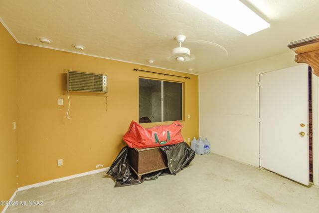 3955 W Coyote Ridge Trail, Tucson, AZ 85746