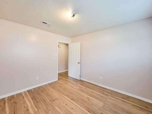 2114 Yorktown Court N, League City, TX 77573