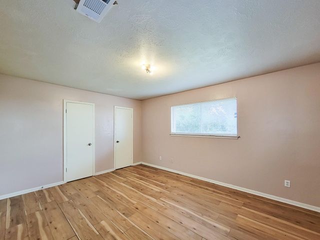 2114 Yorktown Court N, League City, TX 77573