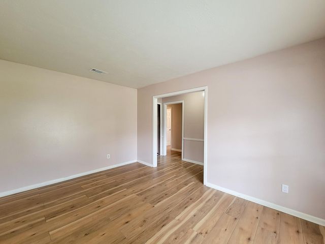 2114 Yorktown Court N, League City, TX 77573
