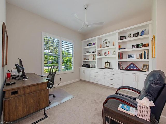 8868 Mustang Island CIR, Naples, FL 34113