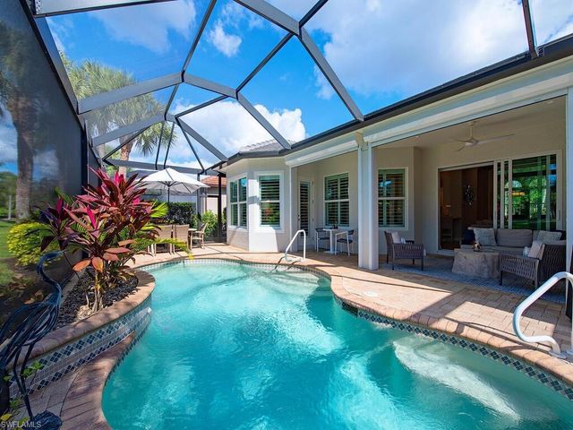 8868 Mustang Island CIR, Naples, FL 34113