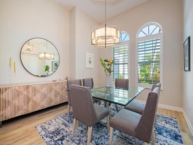 8868 Mustang Island CIR, Naples, FL 34113