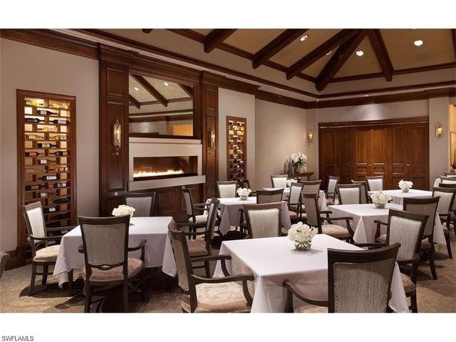 8868 Mustang Island CIR, Naples, FL 34113