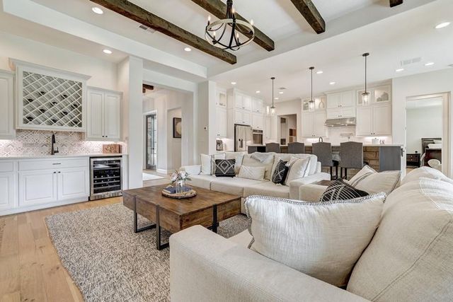 400 Flint Ridge TRL, Georgetown, TX 78628