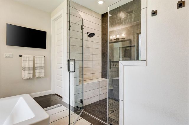 400 Flint Ridge TRL, Georgetown, TX 78628