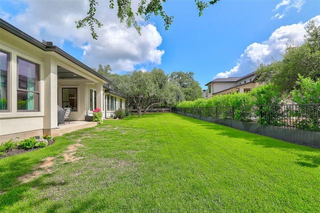 400 Flint Ridge TRL, Georgetown, TX 78628