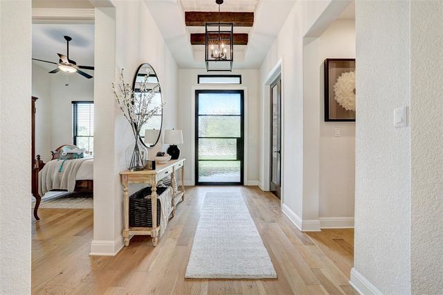 400 Flint Ridge TRL, Georgetown, TX 78628