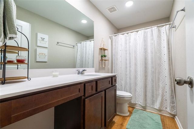 735 Walnut Creek Circle, Pendergrass, GA 30567