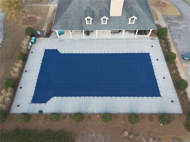 735 Walnut Creek Circle, Pendergrass, GA 30567