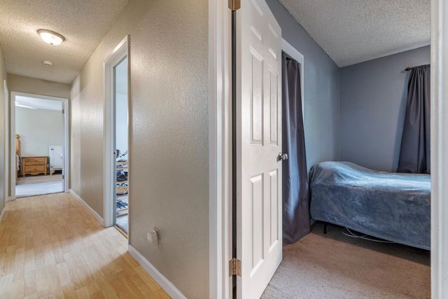 2340 E Hawkeye Ave, Turlock, CA 95380