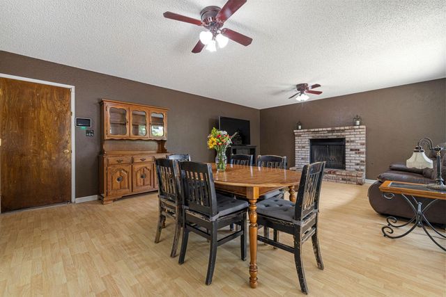2340 E Hawkeye Ave, Turlock, CA 95380