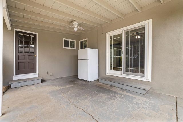 2340 E Hawkeye Ave, Turlock, CA 95380