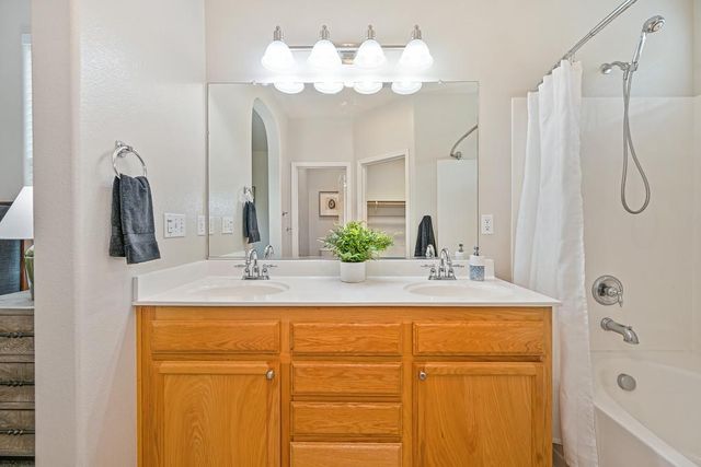 12436 Pawcatuck Way, Rancho Cordova, CA 95742