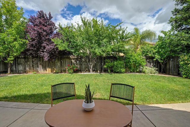 12436 Pawcatuck Way, Rancho Cordova, CA 95742