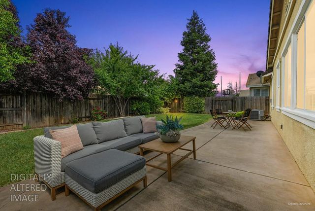 12436 Pawcatuck Way, Rancho Cordova, CA 95742