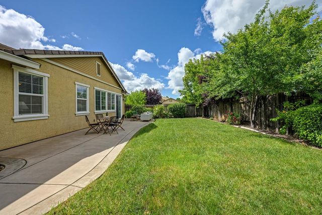 12436 Pawcatuck Way, Rancho Cordova, CA 95742