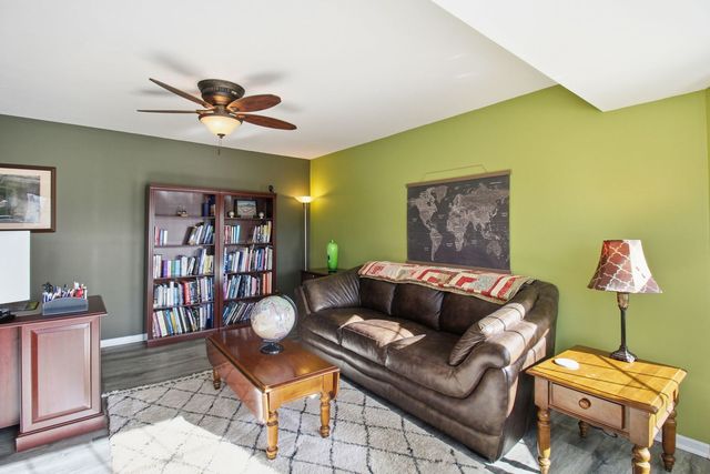 26003 S Old Farm Court, Channahon, IL 60410