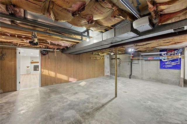 3709 Grant Street, Lee's Summit, MO 64064